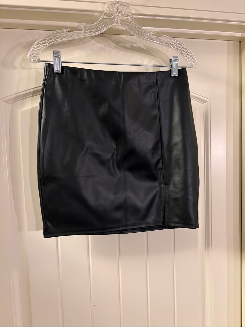 Women’s Black Faux Leather Mini Skirt - Sleek City Style